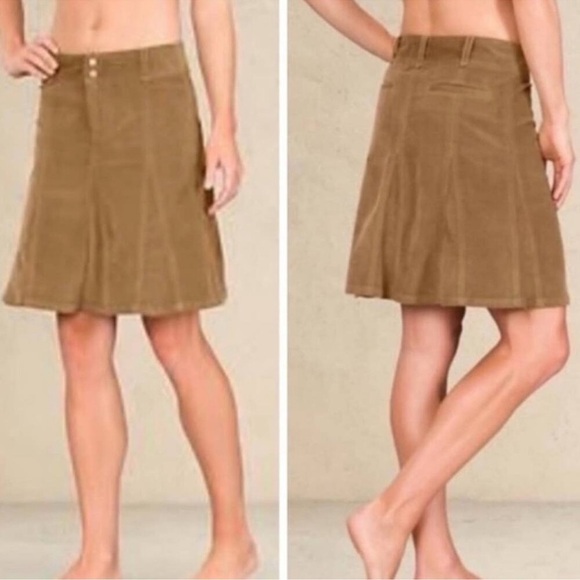 Athleta Dresses & Skirts - Athleta Brown Mini A-Line corduroy Skirt size 2 in perfect condition!